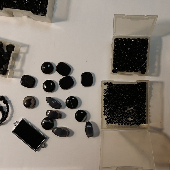 π₯50%offπ₯Black assorted beads - Picture 13 of 16